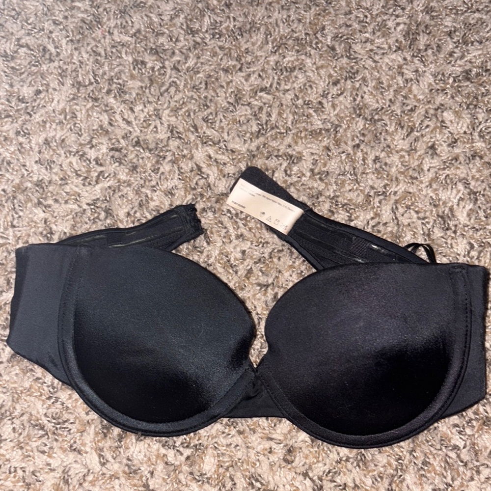 Black Women's strapless Bra